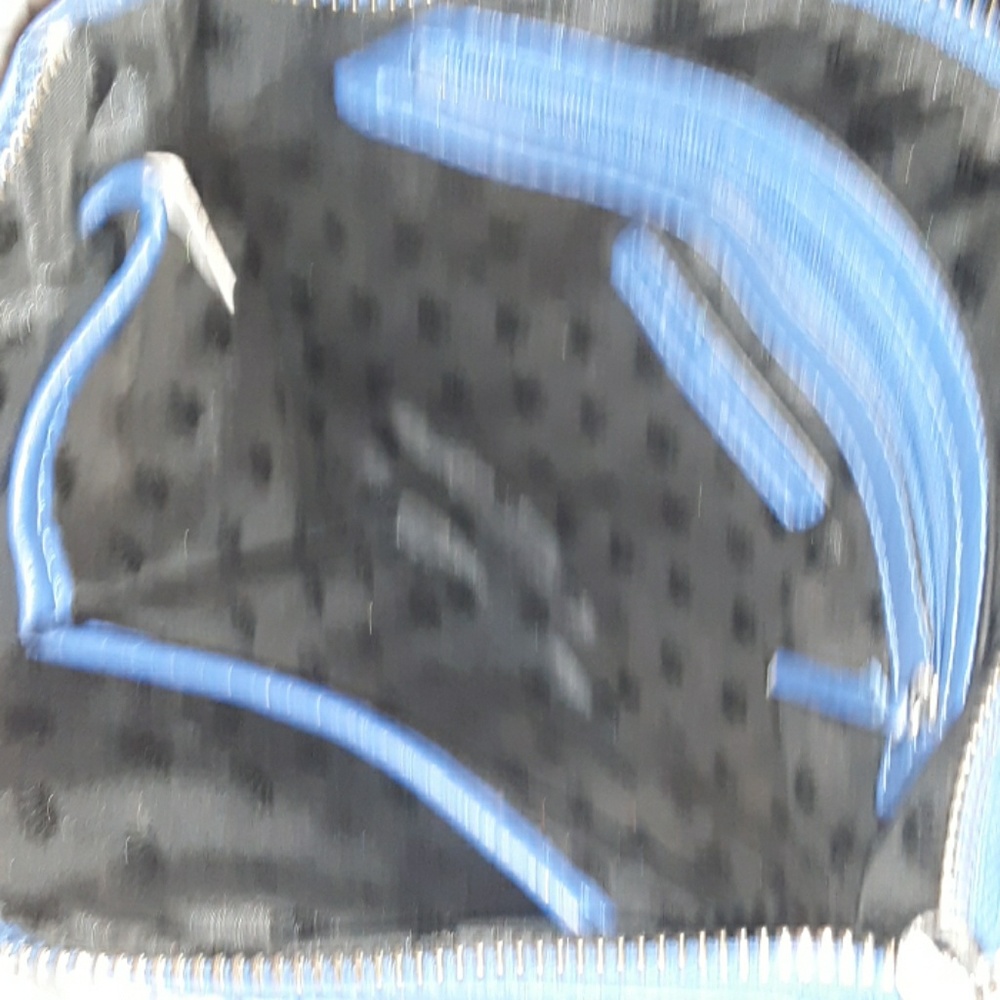 Juicy Couture Purse - Picture 4 of 6